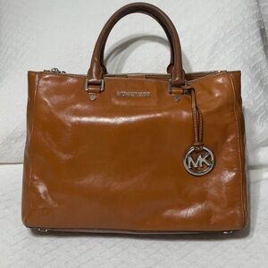 Michael Kors Leather purse